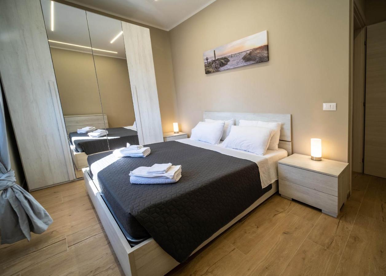 Fix You Apartment Fco ฟิวมิชีโน ภายนอก รูปภาพ
