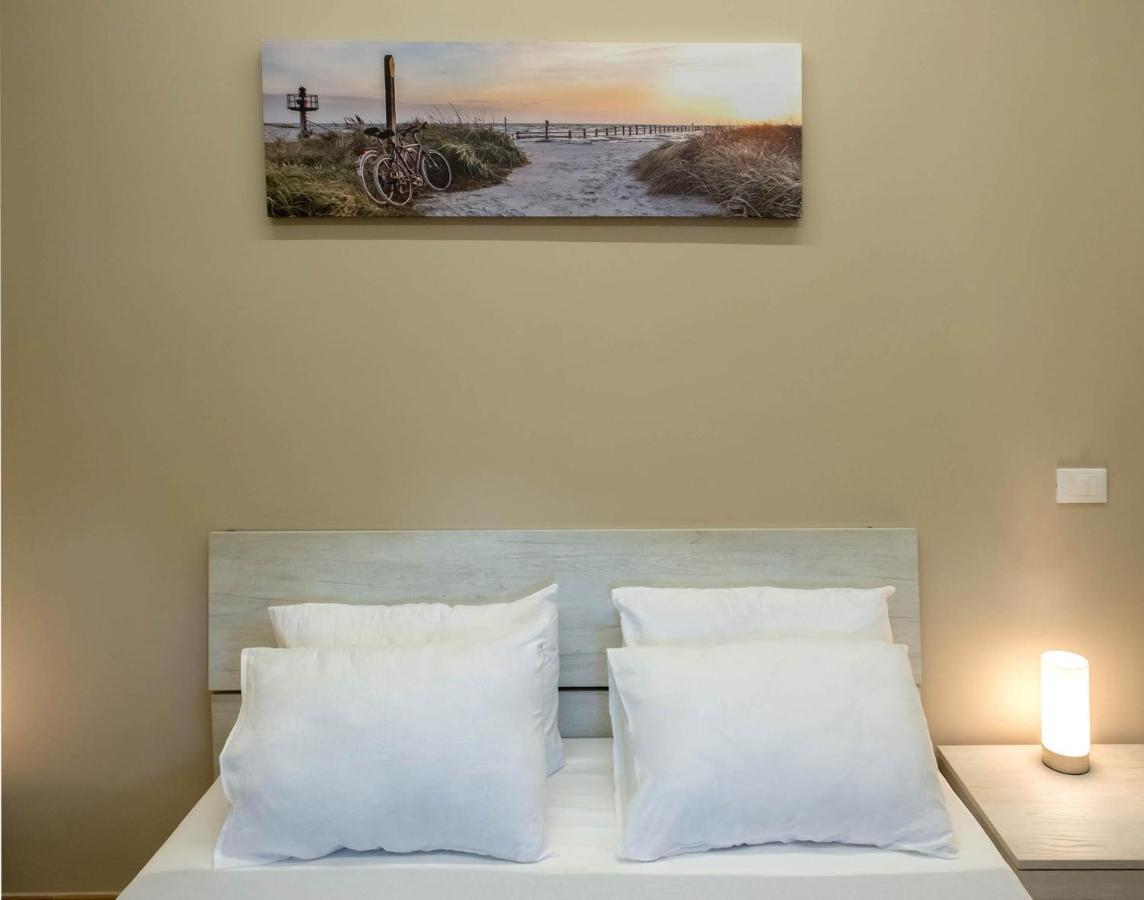 Fix You Apartment Fco ฟิวมิชีโน ภายนอก รูปภาพ